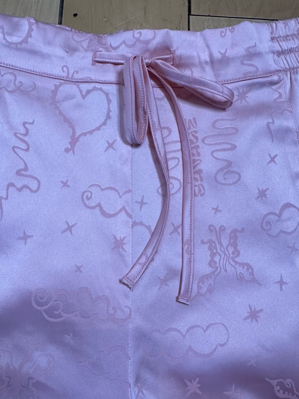 💜 Savage X Fenty Heavenly Satin Sleep Short (M)-Playtime Pink Musings Jacquard - Picture 8 of 8